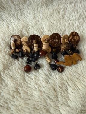 Vintage Handmade Boho Coconut Button Charm Bracelet - Brown & Black